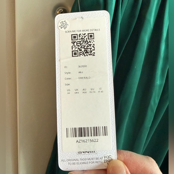 Azazie Alia Emerald A Line Pleated Stretch Satin Dress - Picture 3 of 9